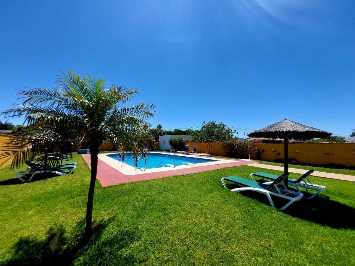 Hostal Del Faro Conil De La Frontera Esterno foto