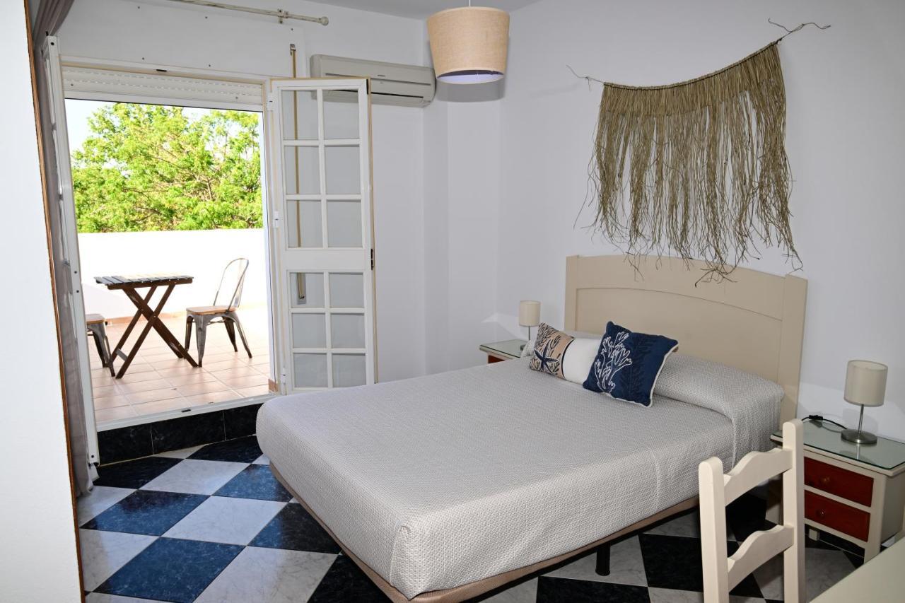 Hostal Del Faro Conil De La Frontera Esterno foto
