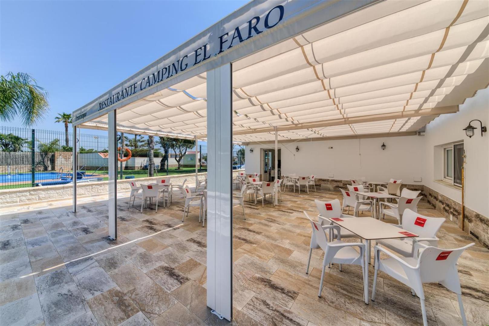 Hostal Del Faro Conil De La Frontera Esterno foto